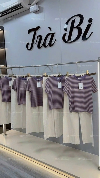 SET ÁO KẺ QUẦN JEAN SUÔNG TRẮNG NỮ