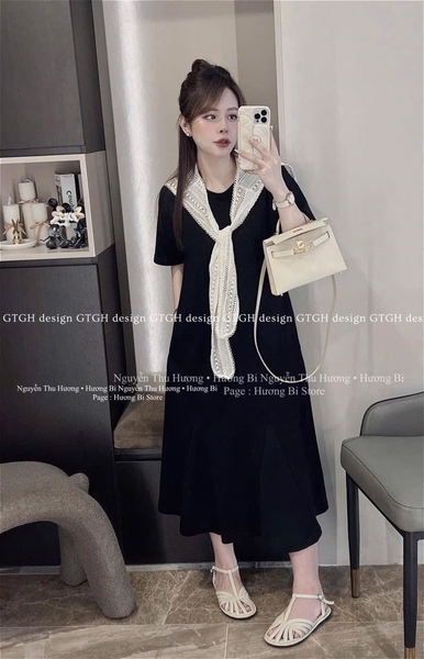 VÁY SUÔNG ĐEN KÈM KHĂN NỮ SẴN