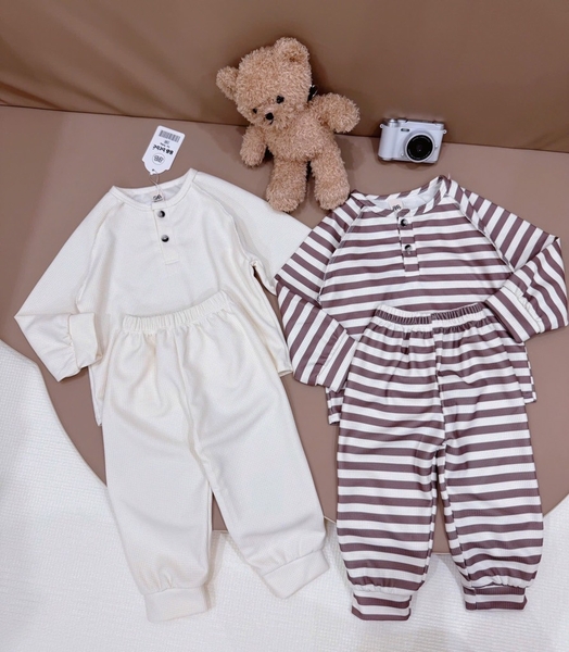 SET 2 BỘ DÀI TỔ ONG KEM KẺ BÉ TRAI SẴN