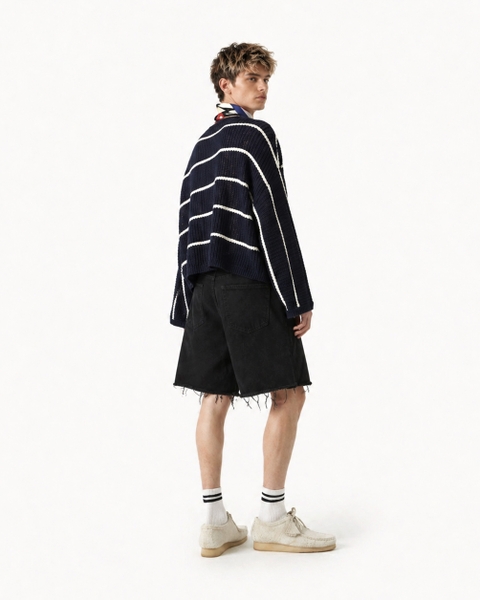 Quần Short Monat Noir Fray