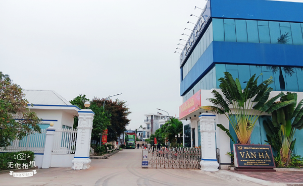 Hàng về vật tư 