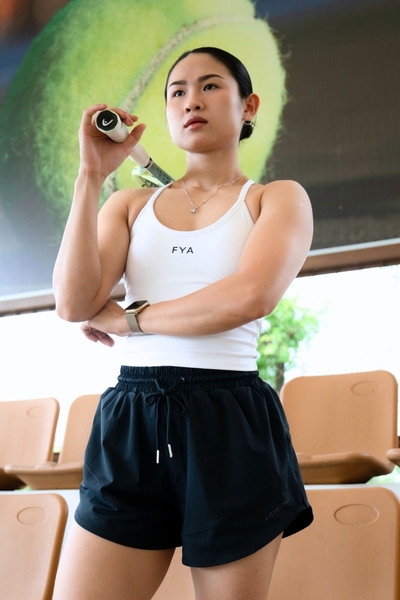 Áo Tank Top Shelf Bra ANYWEAR - Trắng
