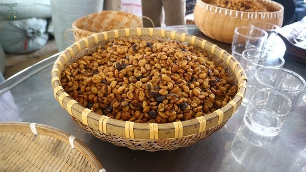 Cà phê nhân được chế biến theo phương pháp honey