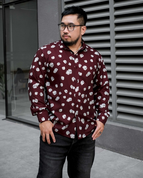 Sơ Mi Lụa Băng Tay Dài Họa Tiết Xí Ngầu Đỏ Rượu