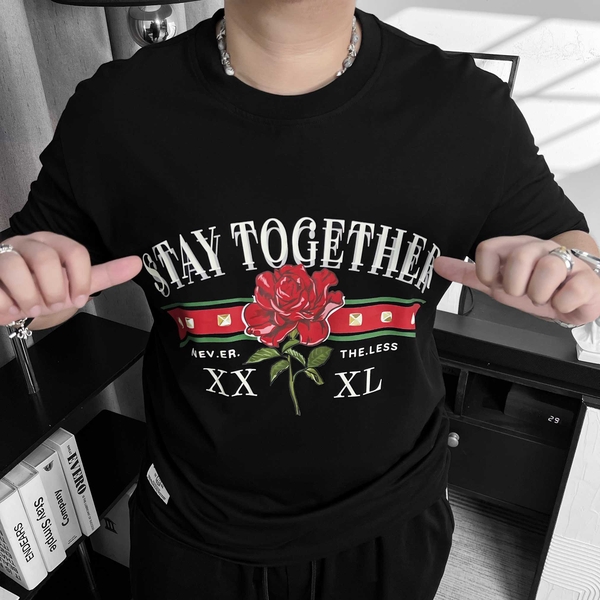 Áo Thun GASI Đen In Hoa Hồng Đỏ