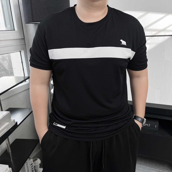 Áo thun Thể thao Phối Line ngực Mè vuông nhí Màu Đen