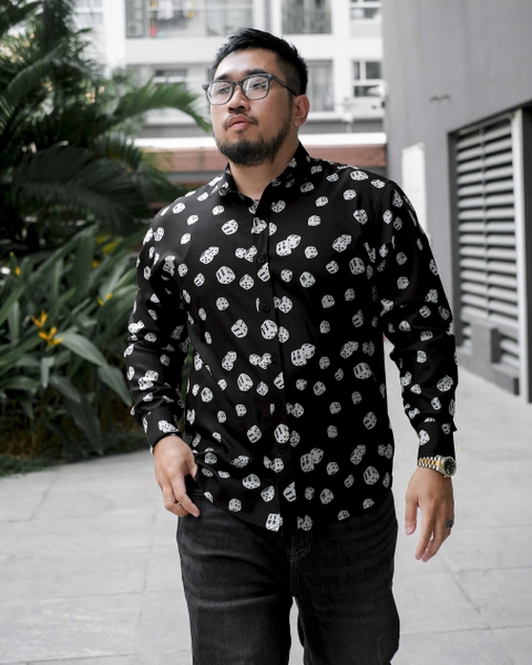 Sơ Mi Lụa Băng Tay Dài Họa Tiết Xí Ngầu Đen