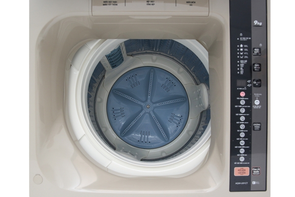 Máy giặt Aqua 9 Kg AQW-U91CT N
