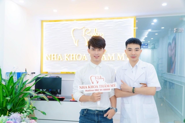 Răng sứ thẩm mỹ