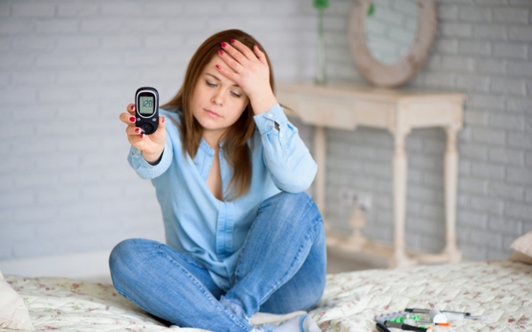 HẠ ĐƯỜNG HUYẾT PHẢI LÀM GÌ KHI CÓ DẤU HIỆU NGUY HIỂM?