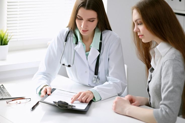 Hạ Đường Huyết Có Nguy Hiểm Không? Khi Nào Cần Gặp Bác Sĩ?