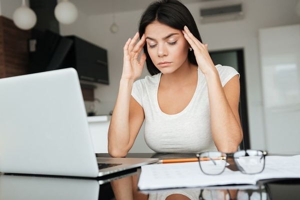 Bị Căng Thẳng Thần Kinh: Làm Thế Nào Để Hồi Phục?