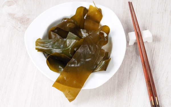 KOMBU – TẢO BIỂN QUEN THUỘC TRONG ẨM THỰC NHẬT BẢN