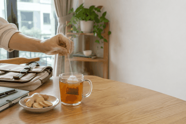 Trà Túi Lọc Thảo Mộc Có Tiện Không? Lựa Chọn Gọn Nhẹ Cho Người Bận Rộn
