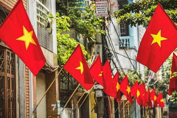 Lịch nghỉ 30/4 - 1/5 chính thức: Tin vui cho dân văn phòng và học sinh!