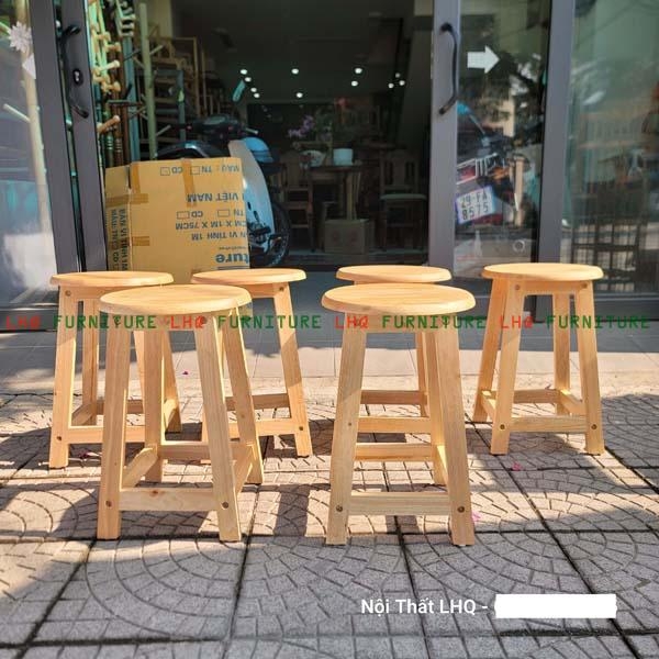 ghe-don-thang-go-cao-45-60-giai-phap-da-nang-cho-khong-gian-hien-dai