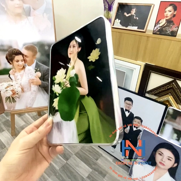 KHUNG ẢNH ĐỂ BÀN TRÁNG GƯƠNG CAO CẤP VIỀN NHỰA