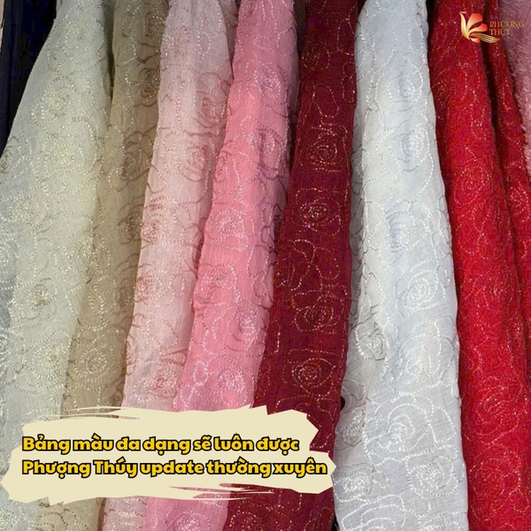 Vải thô ren thêu hoa hồng ánh kim Phượng Thúy khổ 1m20