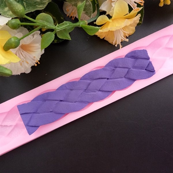 Khuôn Silicon - Viền Chuỗi Dây - Đan Sợi 23cm