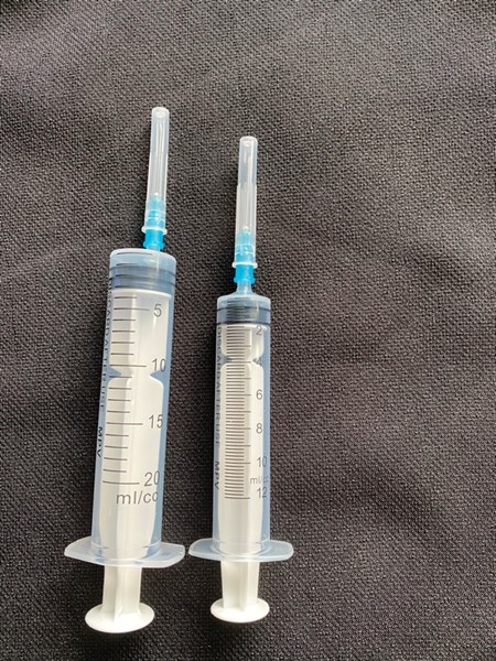 Dụng Cụ - Ống Bơm - Thường