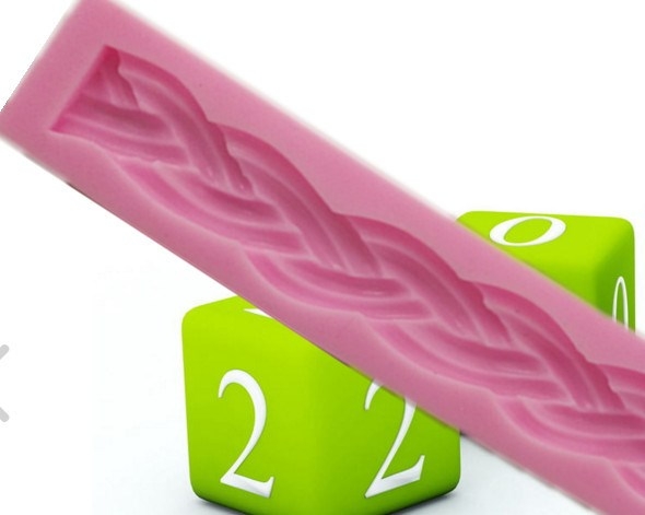 Khuôn Silicon - Viền Chuỗi Dây - Bí Đan Sợi 23cm