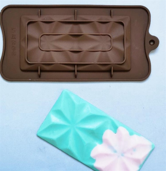 Khuôn Silicon - Viền VN - 17x8cm - VN17 - Hoạ Tiết Xoay