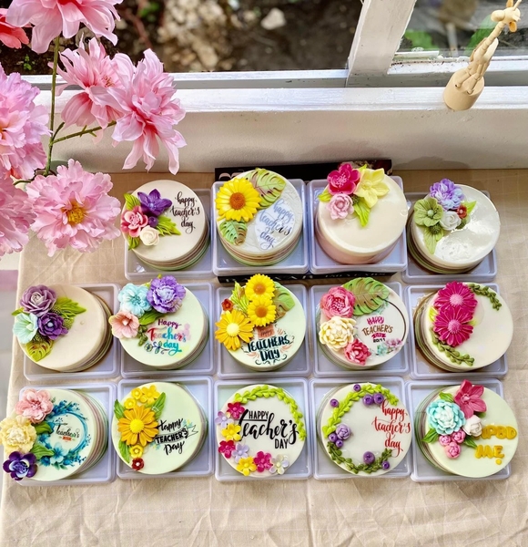 Hộp Nhựa - Vuông JHL14 - 13cm Đế Trắng
