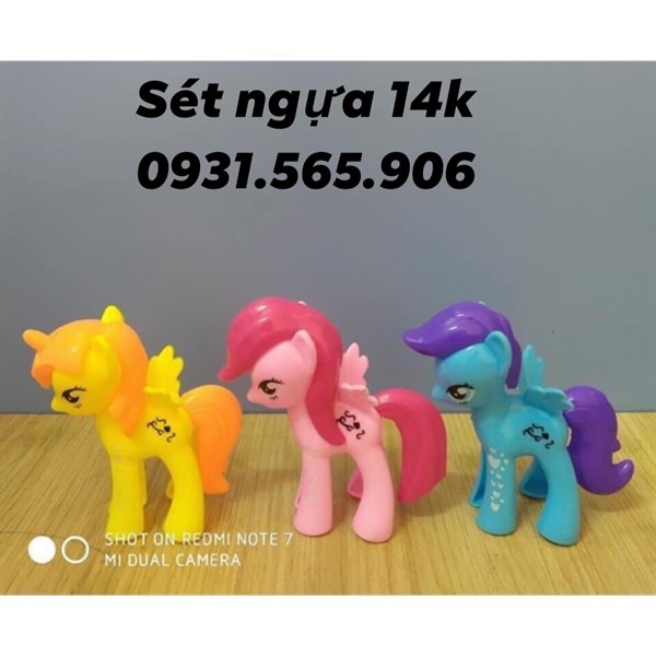 Con Ngựa Nhựa - PKD - Set 3 - Pony Đứng