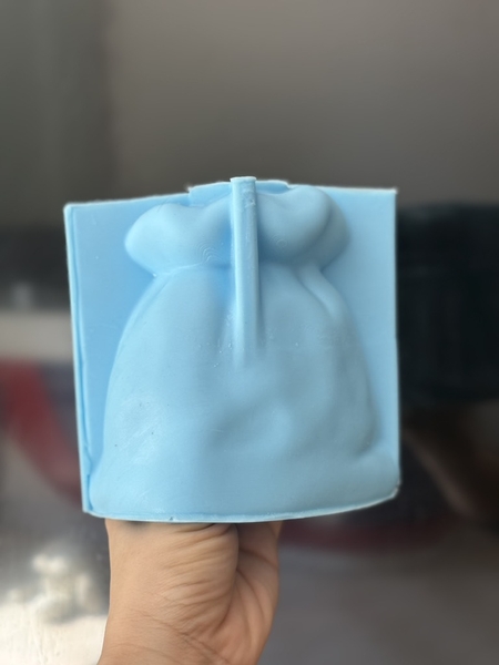 Khuôn Silicon Túi Vàng Hủ Vàng To 12.5cm Mã C160