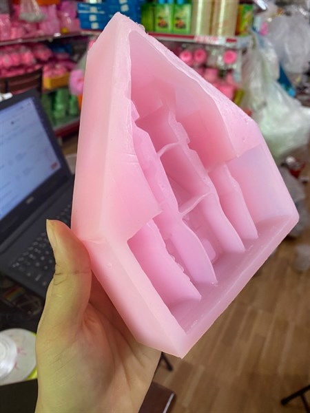 Khuôn Silicon - Lâu Đài Đúc Viền Liền
