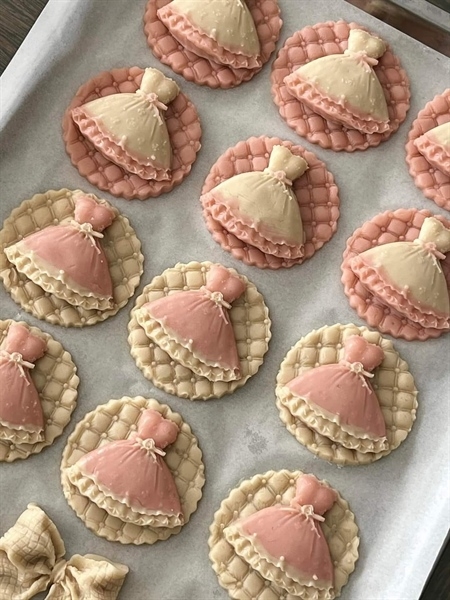 Khuôn Silicon - Quần Áo - Đầm Cúp Ngực