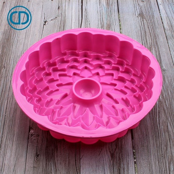 Khuôn Silicon - Đế - Hoa Cúc Tầng 22 Cm Cao 5 Cm
