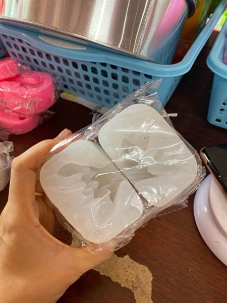 Khuôn Silicon - Sen Đá 13 Cánh - 6.7x4cm - Cánh Nhọn Mộng Nước