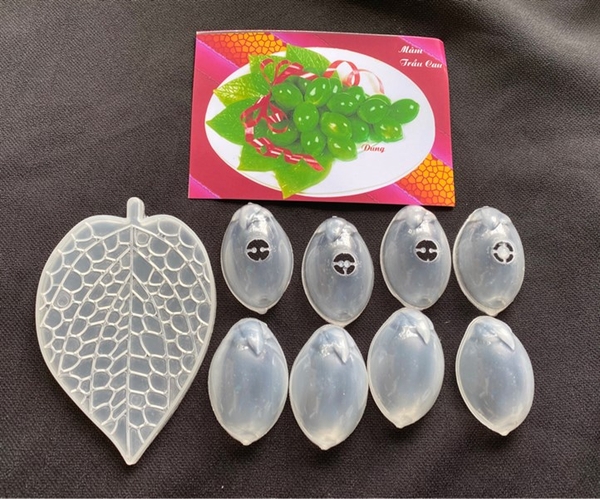 Khuôn Nhựa Ghép - Trầu Cau Nỗi - Trầu Cau Lá