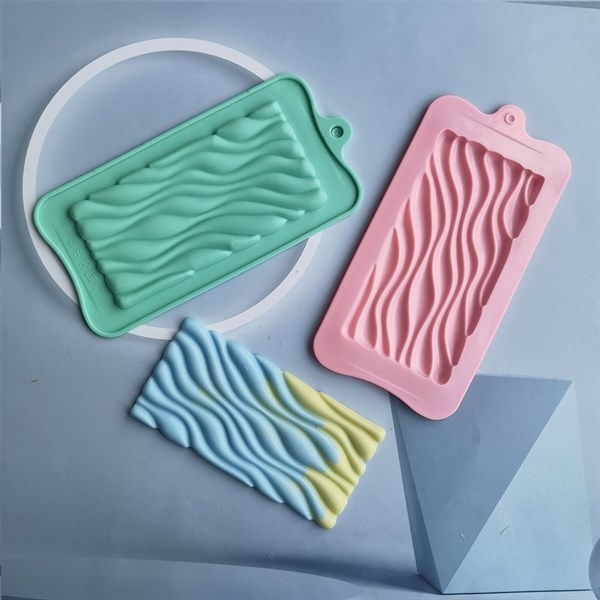 Khuôn Silicon - Viền VN - 17x8cm - VN05 - Gợn Sóng