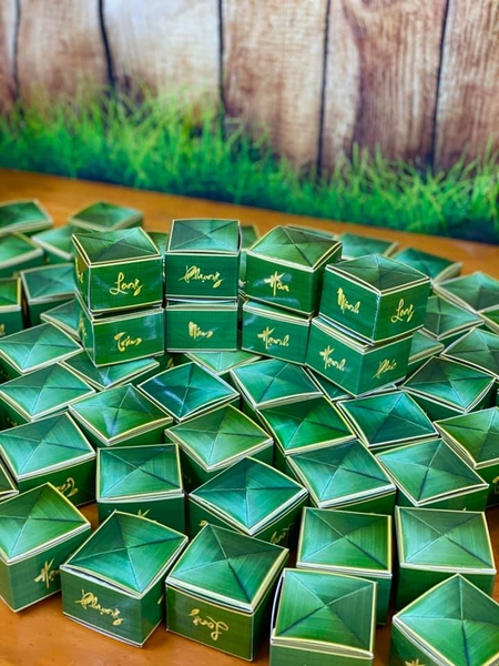Hộp Giấy - Bánh Phu Thê - Long Phụng Hoà Minh  5x5cm Cao 4cm