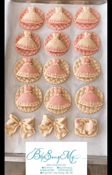 Khuôn Silicon - Quần Áo - Đầm Cúp Ngực