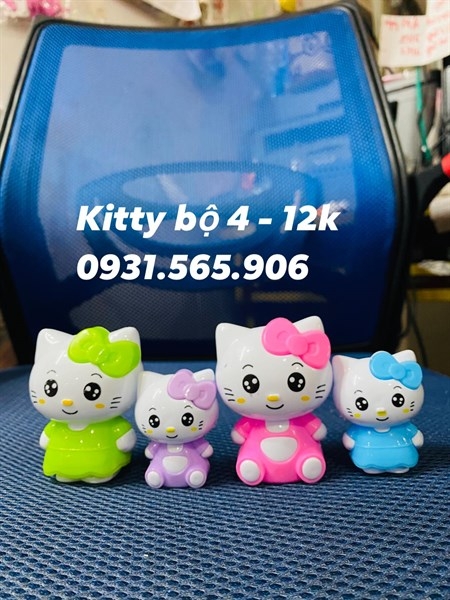Con Mèo Nhựa - PKD - Set 4 - Kitty Lớn Nhỏ