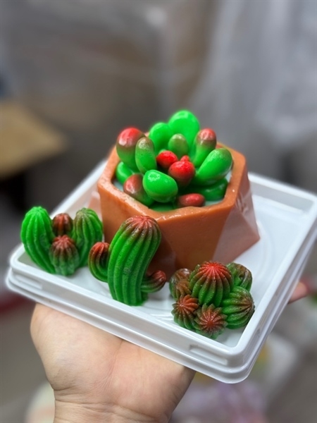 Khuôn Silicon - Sen Đá - Đứng Chỉa 6.5cm