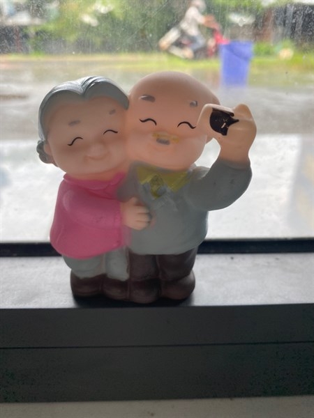 Tượng Ông Bà - PKD - Cầm Hoa - Dắt Chó