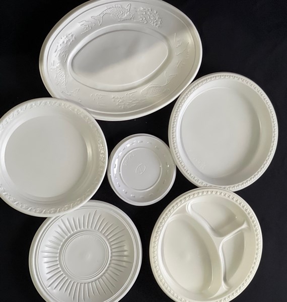 Dĩa Nhựa Oval THH - Sấp 50 Dĩa - 19cm