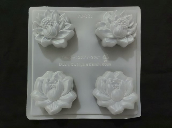 Vĩ Nhựa PP - Hoa - YB383 -  Hoa Sen 9cm