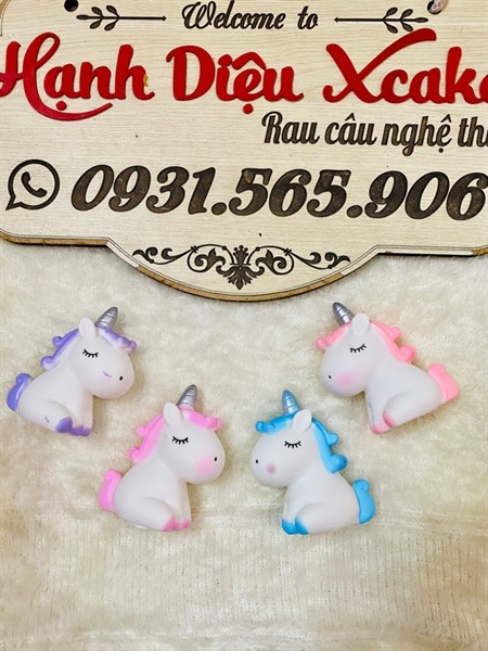Con Ngựa Nhựa - PKD - Pony Ngồi - Màu Ngẫu Nhiên