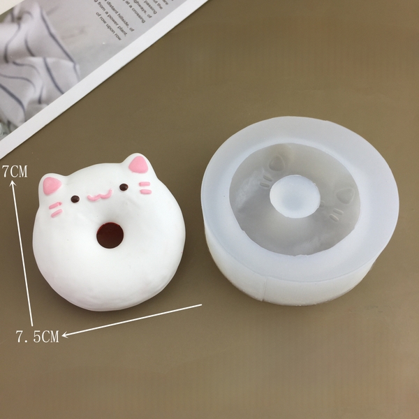 Khuôn Silicon - Mèo Kitty - Khúc Bạch Donut Mèo 7.5cm