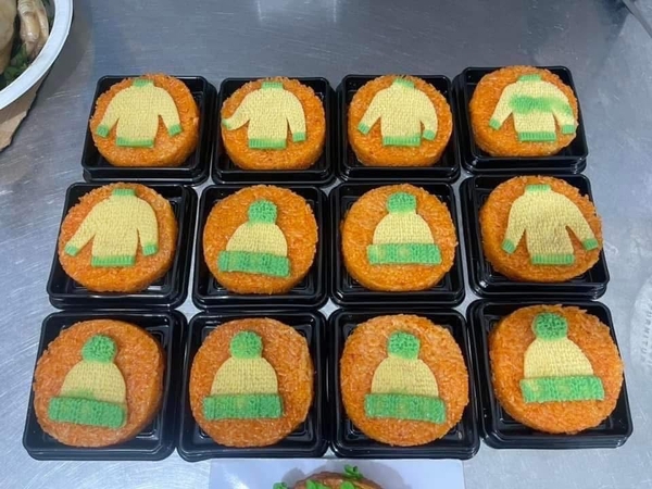 Khuôn Silicon - Quần Áo - Len Nón Bao Tay TH