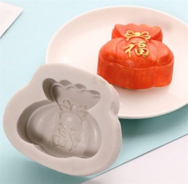 Khuôn Silicon - Túi Vàng - 6.8cm Nằm