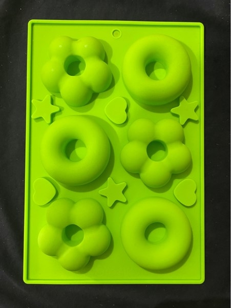 Khuôn Silicon - Donut - Hoa Sao 6.7cm 6c