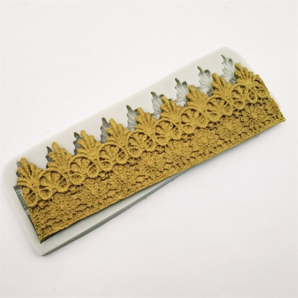 Khuôn Silicon - Viền Mảng Họa Tiết - Mai Họa Tiết 22.5x7cm