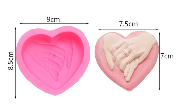 Khuôn Silicon - Em Bé - Bàn Tay Nắm Tim 7cm