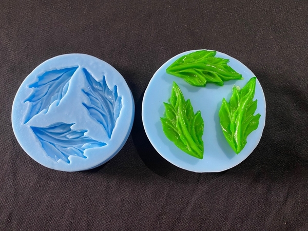 Khuôn Silicon - Lá Gân Ngang 3c - 2.8x5.8Cm - SL 40K